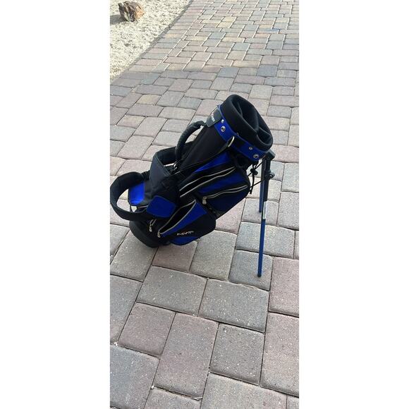 AMF Juniors Kids Golf Bag/Stand and Straps - Picture 5 of 10